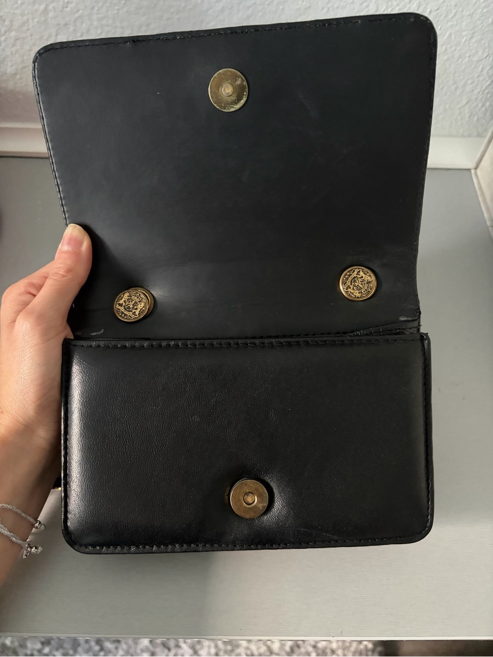 Cc black faux Leather Crossbody Bag with Gold Chain Strap - Picture 5 of 11